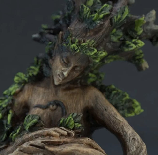 Forest Goddess Sculpture - Tree Spirit Resin Statue for Home & Garden Decor